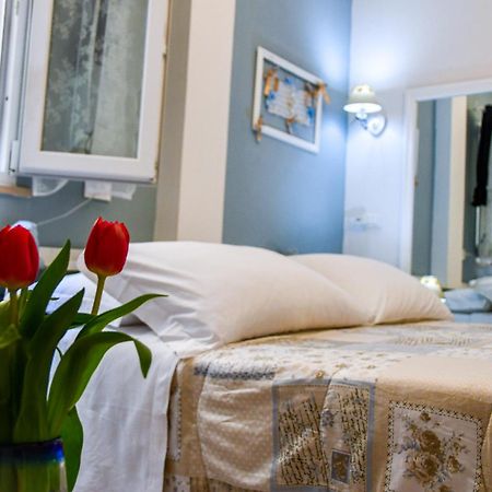 Le Stanze Del Centro Hotel Termoli Ngoại thất bức ảnh