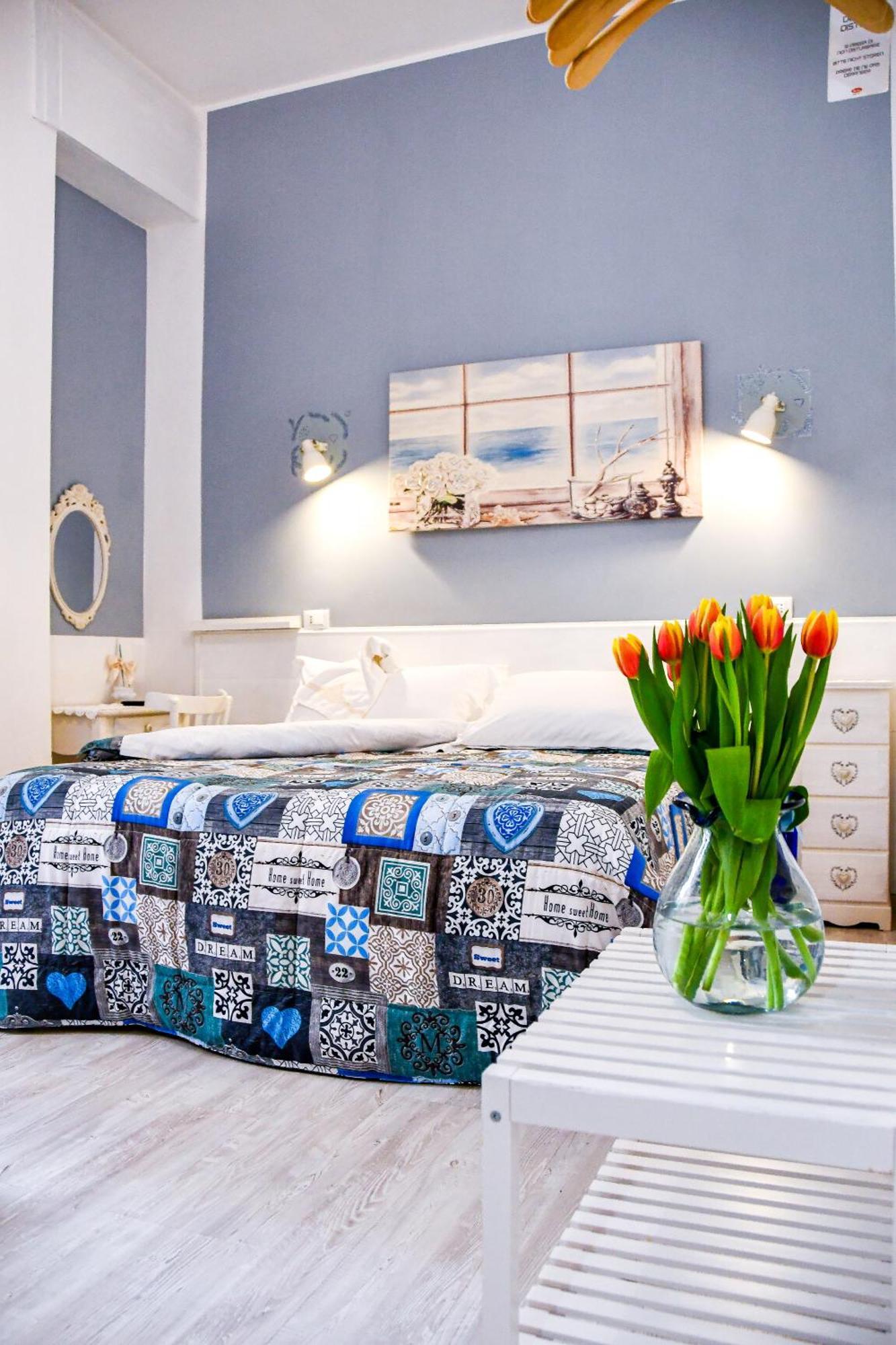 Le Stanze Del Centro Hotel Termoli Ngoại thất bức ảnh
