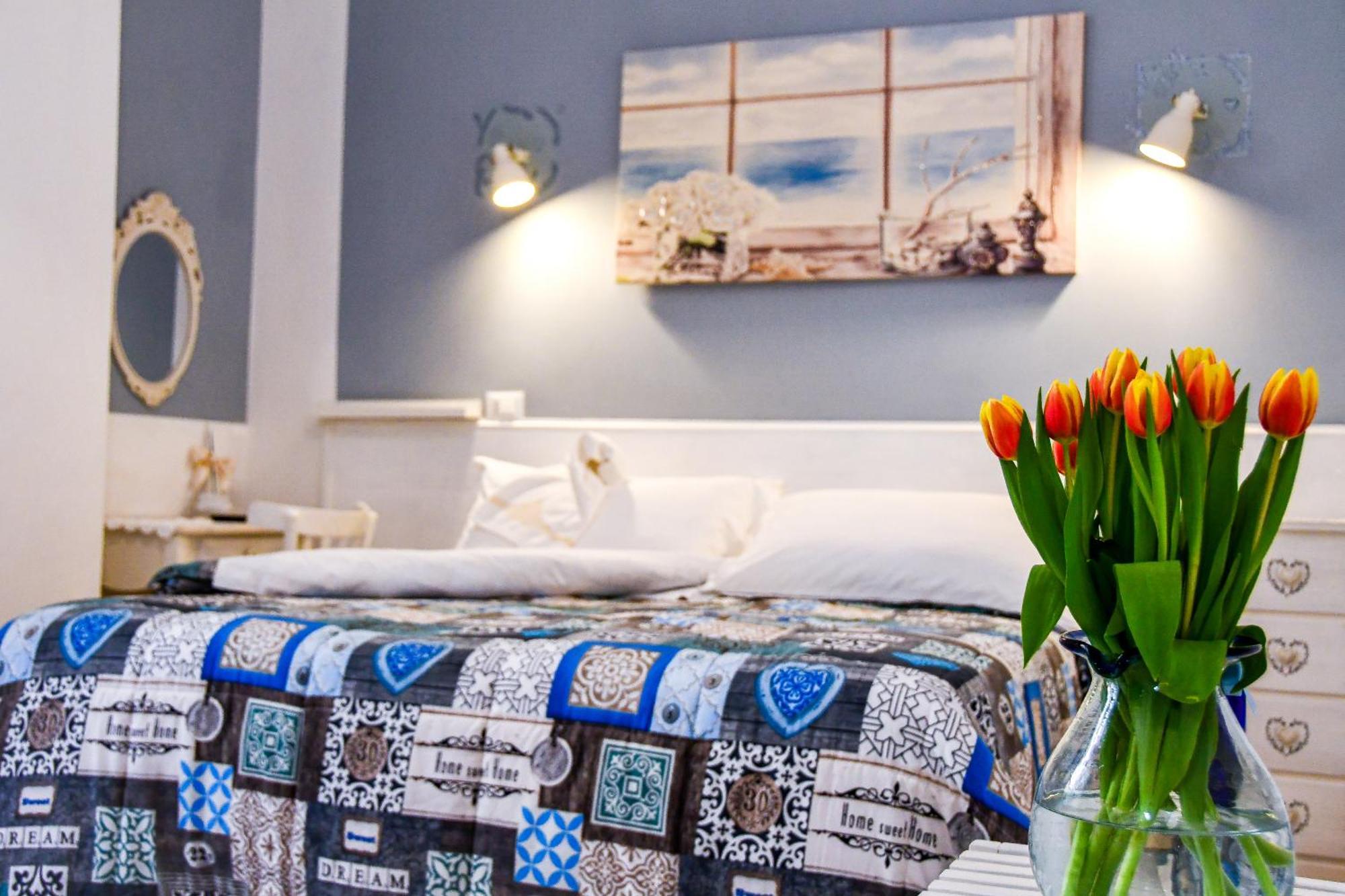 Le Stanze Del Centro Hotel Termoli Ngoại thất bức ảnh